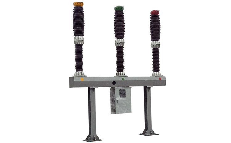 LW36-126戶外高壓交流六氟化硫斷路器